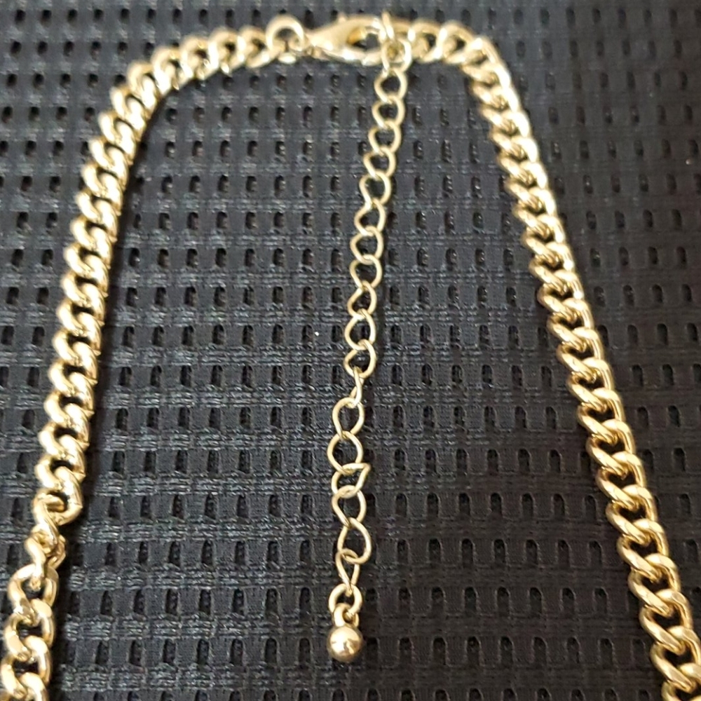 Necklace - Picture 5 of 6